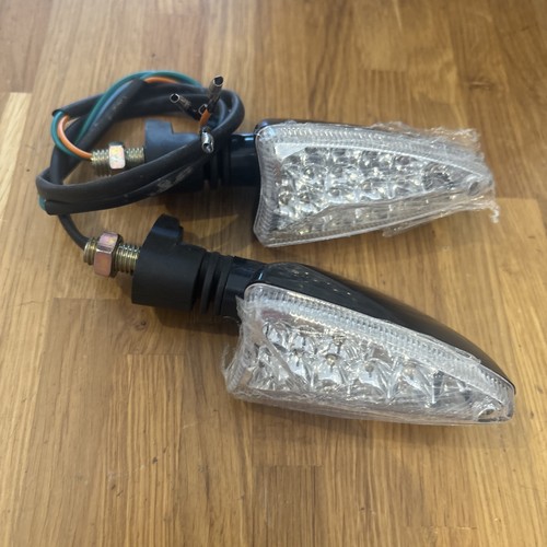 Coppia indicatori led - led, fine